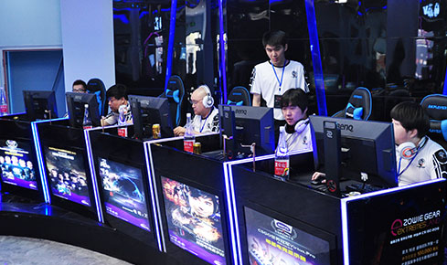 锦赛亚军的 锦赛亚军的