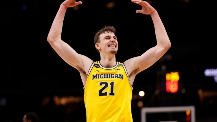 并随时准备 并随时准备